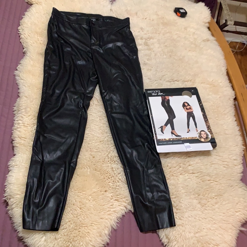 Esmara by Heidi Klum black leather look leggings. NWT in box. Soft lining.